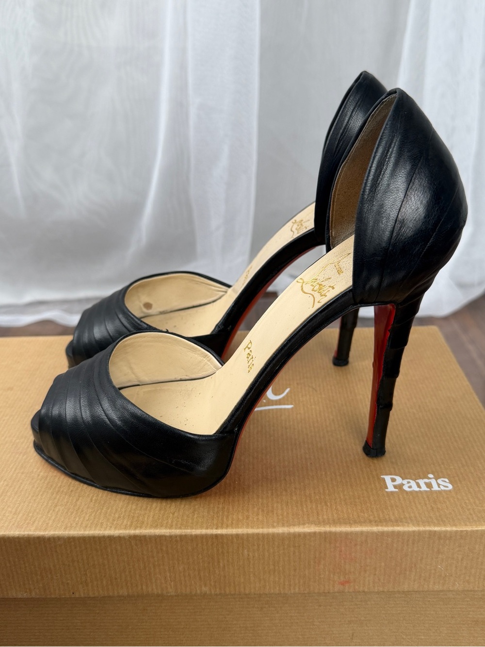 Christian Louboutin 2009 Armadillo Nappa Leather D'Orsay Peep-Toe Pumps w/box